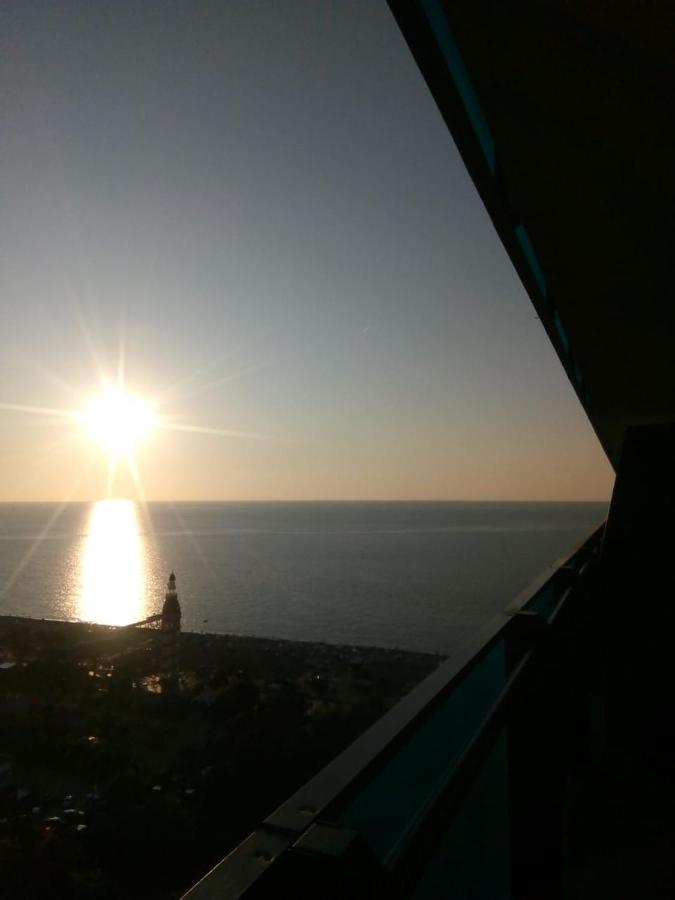 Апартаменты С Видом На Море Twin Towers Batumi, Orbi City Εξωτερικό φωτογραφία