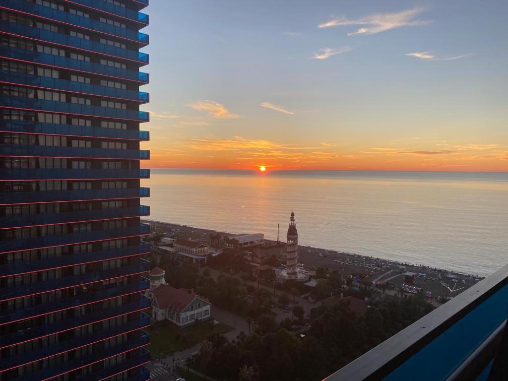 Апартаменты С Видом На Море Twin Towers Batumi, Orbi City Εξωτερικό φωτογραφία